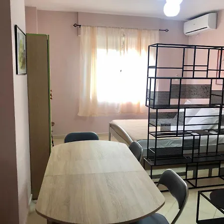 Haci Apartment *